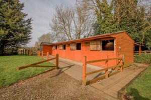 Photo 24- click for photo gallery